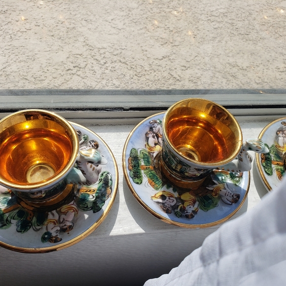 Antique Capodomonte Cherub & Seahorse # 565 w Gold - Picture 11 of 16